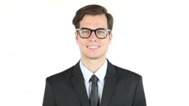 Genç mutlu işadamı gülümseyen, portre