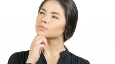 Düşünme, dalgın güzel kız Portraitof kız beyin fırtınası