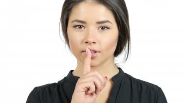 Sır, sessizlik jest güzel kız tarafından