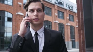 Wallking Evet, müzakere işadamı