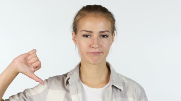 Pulgares hacia abajo por estudiante femenina — Vídeos de Stock