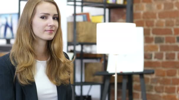 Portrait of Girl in Office, at Work — Stock Video