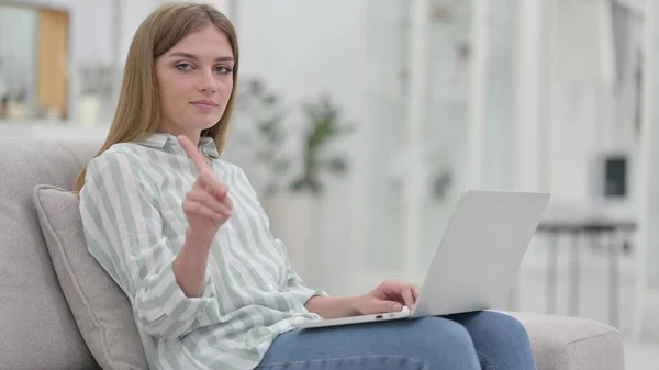 Serious Young Woman with Laptop saying No with Finger — Stock Photo, Image