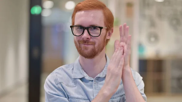 Excited Young Redhead Man Clapping, Cheering — Stock Photo, Image