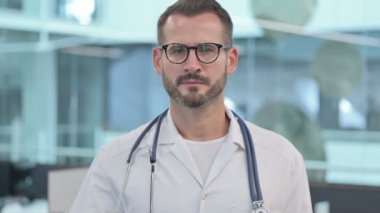 Orta Çağ Erkek Doktoru Parmak İzi Göstermiyor