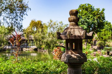 Çin Geleneksel Bahçeleri ve Antik Binalar, Doğu Asya Seyahati.