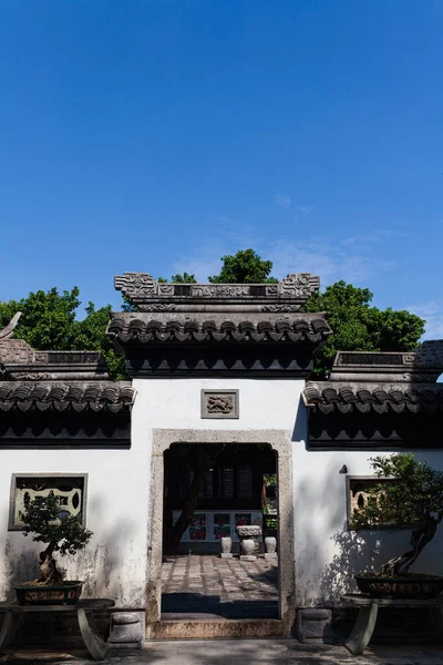 Китайські Стародавні Будівлі Будинок Під Синім Небом — стокове фото