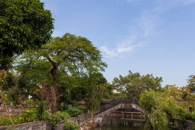 Çin Geleneksel Bahçeleri ve Antik Binalar, Doğu Asya Seyahati.