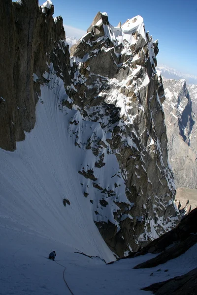 Arrampicante sul muro. Pakistan — Foto Stock