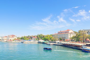 Sevastopol topçu koyda