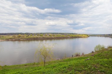 Oka Nehri'nin güzel manzara