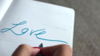 Bir insan, bir erkek ya da bir kadın, 