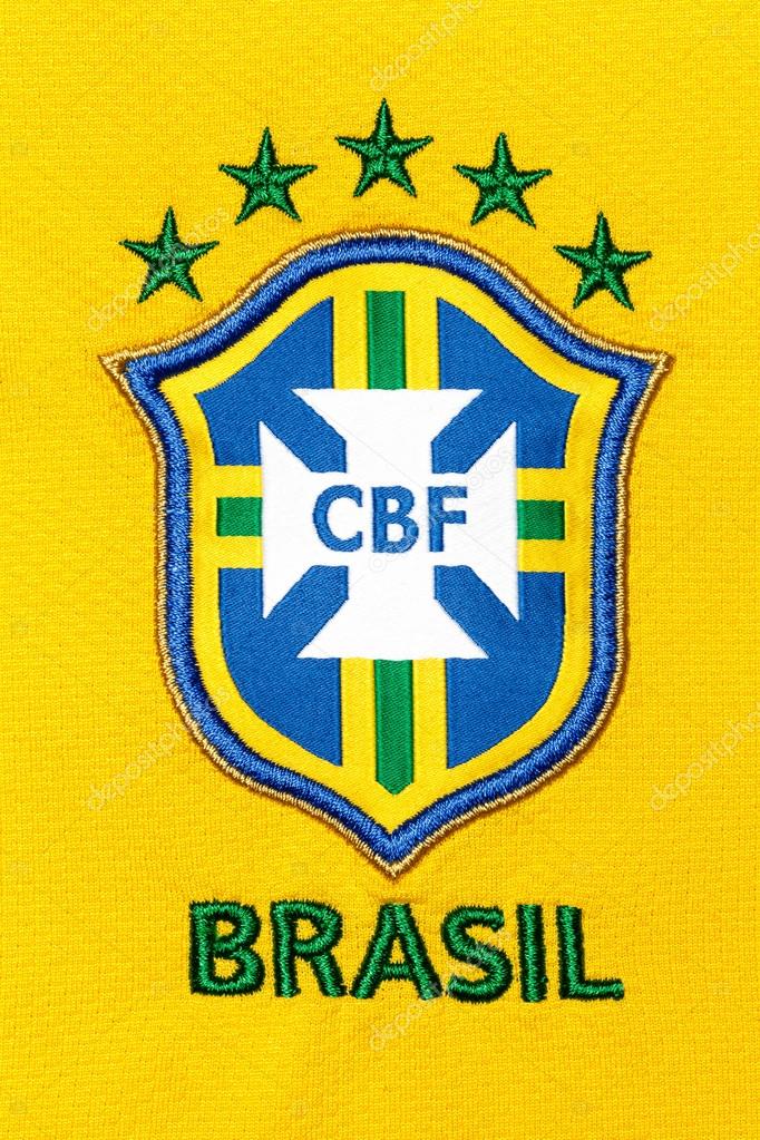 The national symbol of the Brazilian national soccer team. Stripe logo on the clothing.