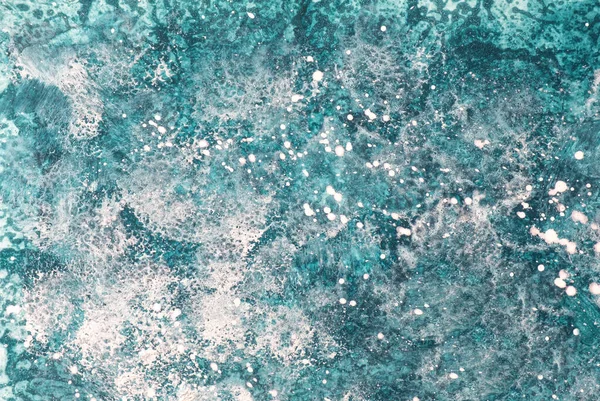 抽象アートの背景青と白の色 柔らかいターコイズグラデーションのキャンバス上の水彩画 波のパターンを持つ紙の上の作品の断片 テクスチャアクアマリンの背景 — ストック写真