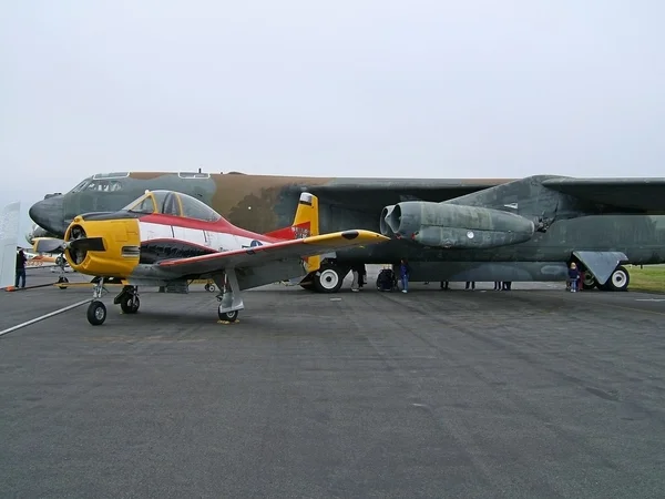 Aviones en exhibición aérea . — Foto de Stock