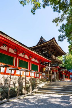 Tenri şehrindeki Isonokami-jingu türbesi, Japonya 'daki Nara vilayeti. (10-09-2025 'te çekildi.)