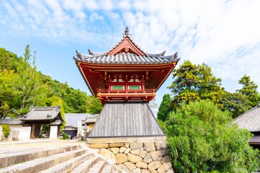 Yamatokoriyama City 'deki Yata-dera tapınağı, Japonya' daki Nara Bölgesi. (10-14-2025 'te çekildi.)