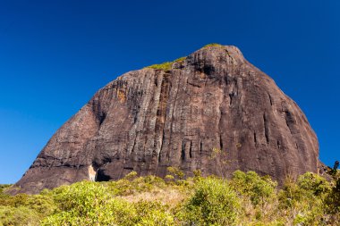 Brezilya 'daki Rocky Dağı - Pico do Papagaio