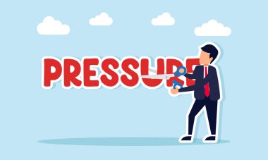 Baskı metnini makas ile kesen işadamı stresi azaltma ve iş projesini sakince bitirme illüstrasyonu yapıyor