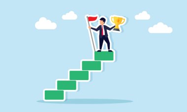 İş adamı merdivenlerin tepesinde bir bayrak direği ve kupa tutuyor. Önde gelen bir şirket olmanın ya da iş dünyasının hedeflerine ulaşmanın başarısını gösteriyor.