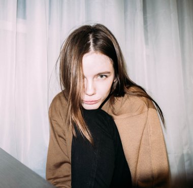 siyah beyaz portre modeli