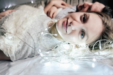 Seven çift rahat ışık evde