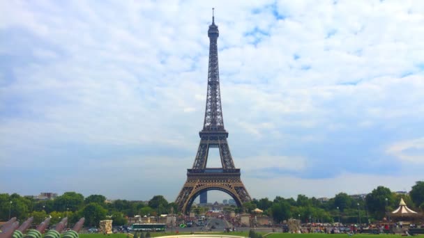 Cronómetro de París con Torre Eiffel — Vídeo de stock