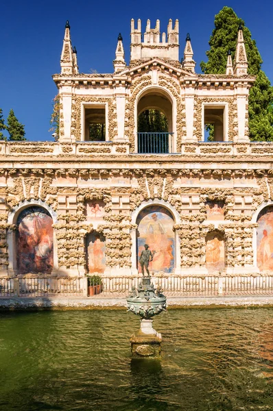 Alcazar palace - Mercury medence Sevilla, Andalúzia tartomány, Spanyolország. — Stock Fotó