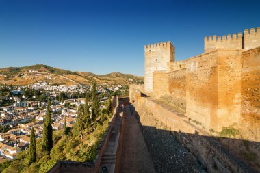 Güneşli görünümünden bakış Bahçe Generalife, Andalusia Eyaleti, İspanya Granada.