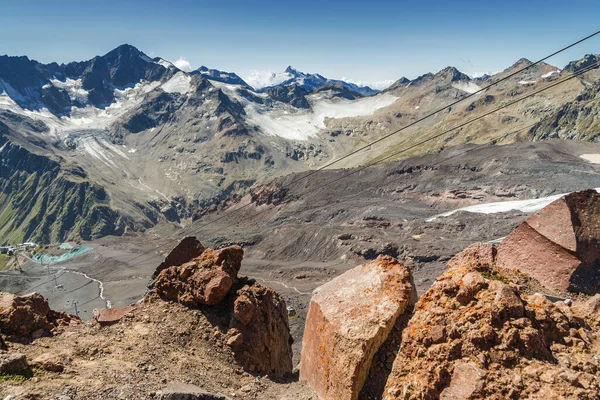 Zonnig Uitzicht Terskol Dorp Van Berg Elbrus Noord Kaukasus Kabardino — Stockfoto