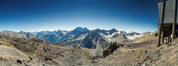 Zonnig Uitzicht Terskol Dorp Van Berg Elbrus Noord Kaukasus Kabardino — Stockfoto