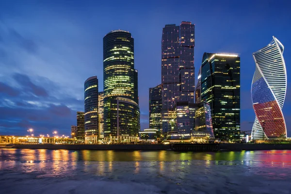 Sonnenuntergang Blick Auf Wolkenkratzer Gebäude Des Geschäftskomplexes Moscow City Moskau Stockfoto