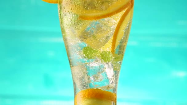 Traditional Iced Summer Cocktail Made Sparkling Water Sliced Orange Mint — Stock Video