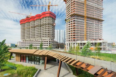 Mimarlık parkı Tufeleva Roscha, Moskova, Rusya.