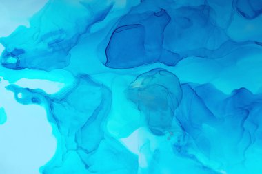 Soyut mavi arkaplan, duvar kağıdı. Akrilik boyaları karıştırıyorum. Modern sanat. Mermer dokusu. Alkol mürekkep renkleri yarı saydam