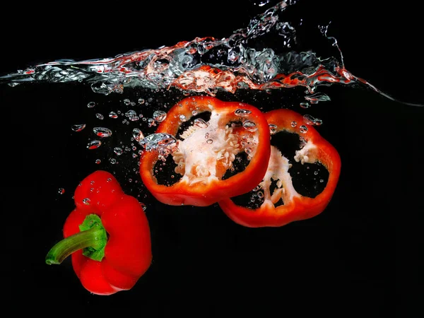 Red Pepper Falling Boiling Water Dark Background Underwater View Cooking — Stock Photo, Image