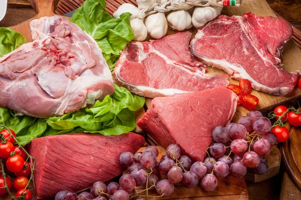 Склад м'яса харчової кубинки, інгредієнт для їжі — стокове фото