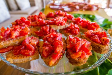 İtalyan hamur işleri ve aperatifler ve kahvaltı meyve ekmek