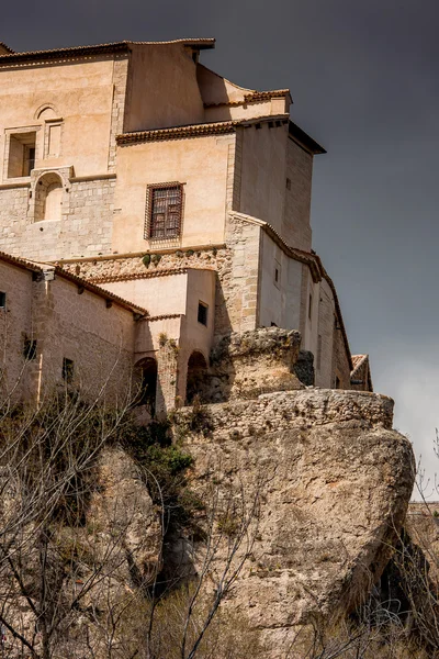 Cuenca, Castilla La Mancha, Spanien, hängande hus — Stockfoto