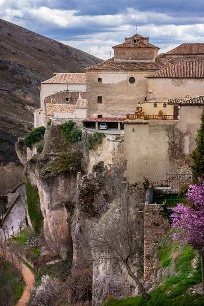 Cuenca, Castilië La Mancha, Spanje, opknoping huizen — Stockfoto