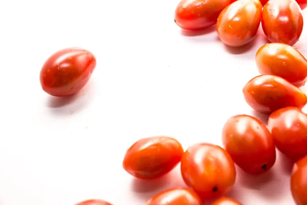 baby plum tomaten — Stockfoto © nito103 #16415353