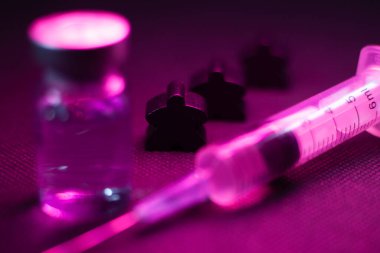 Aşı tüpü grip aşısı iğne şırıngası, aşı tıbbi konsept, hastalık tedavi aşısı önleme hastalığı.