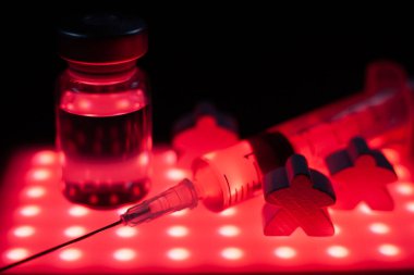 Aşı tüpü grip aşısı iğne şırıngası, aşı tıbbi konsept, hastalık tedavi aşısı önleme hastalığı.