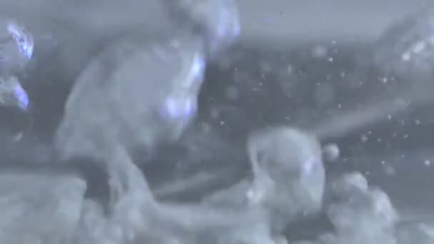 Blasen Kochenden Wasser Einem Gläsernen Wasserkocher Luftblasen Steigen Langsam Wasser — Stockvideo