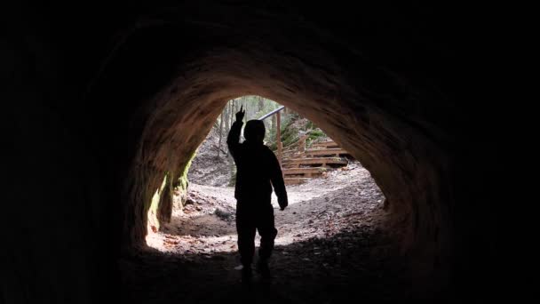 Child Entered Cave Fearless Child Stands Rock Cave — Stock Video