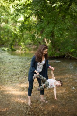 Anne, anneler günü, evlat, çocuk, doğa, aşk, duygular, hayat 