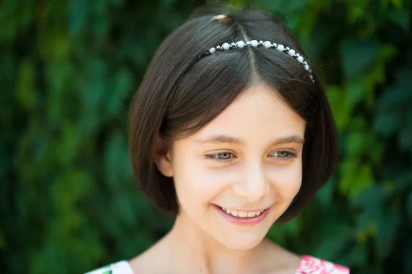 Beautiful little girl smiling — Stock Photo, Image