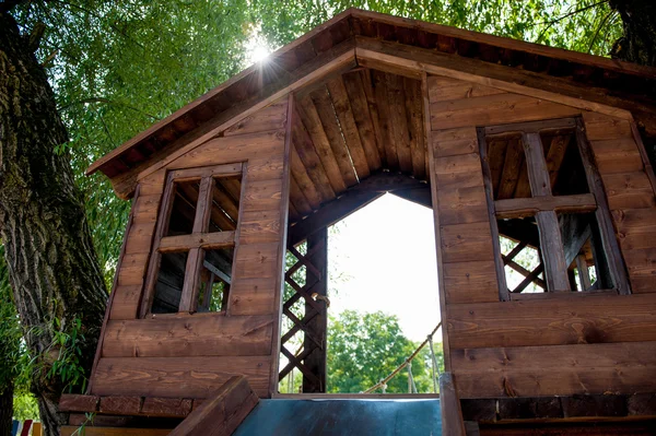 木製の木の家 — ストック写真