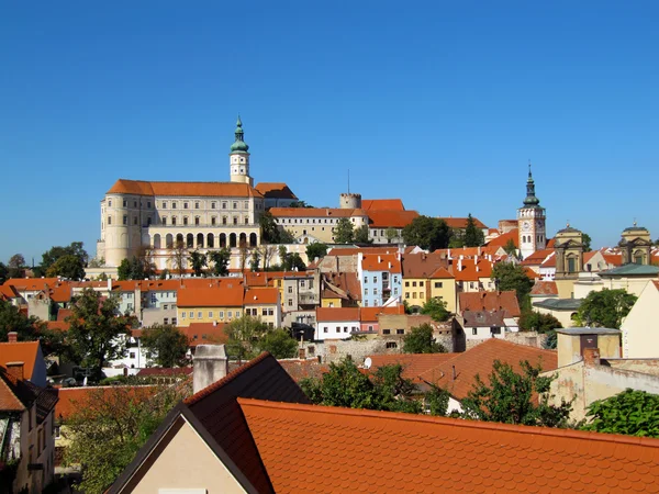 Historické město na hranici s Rakouskem, Mikulov, Česká republika — Stock fotografie
