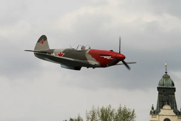 Avión de combate ruso, combate de la Segunda Guerra Mundial — Foto de Stock